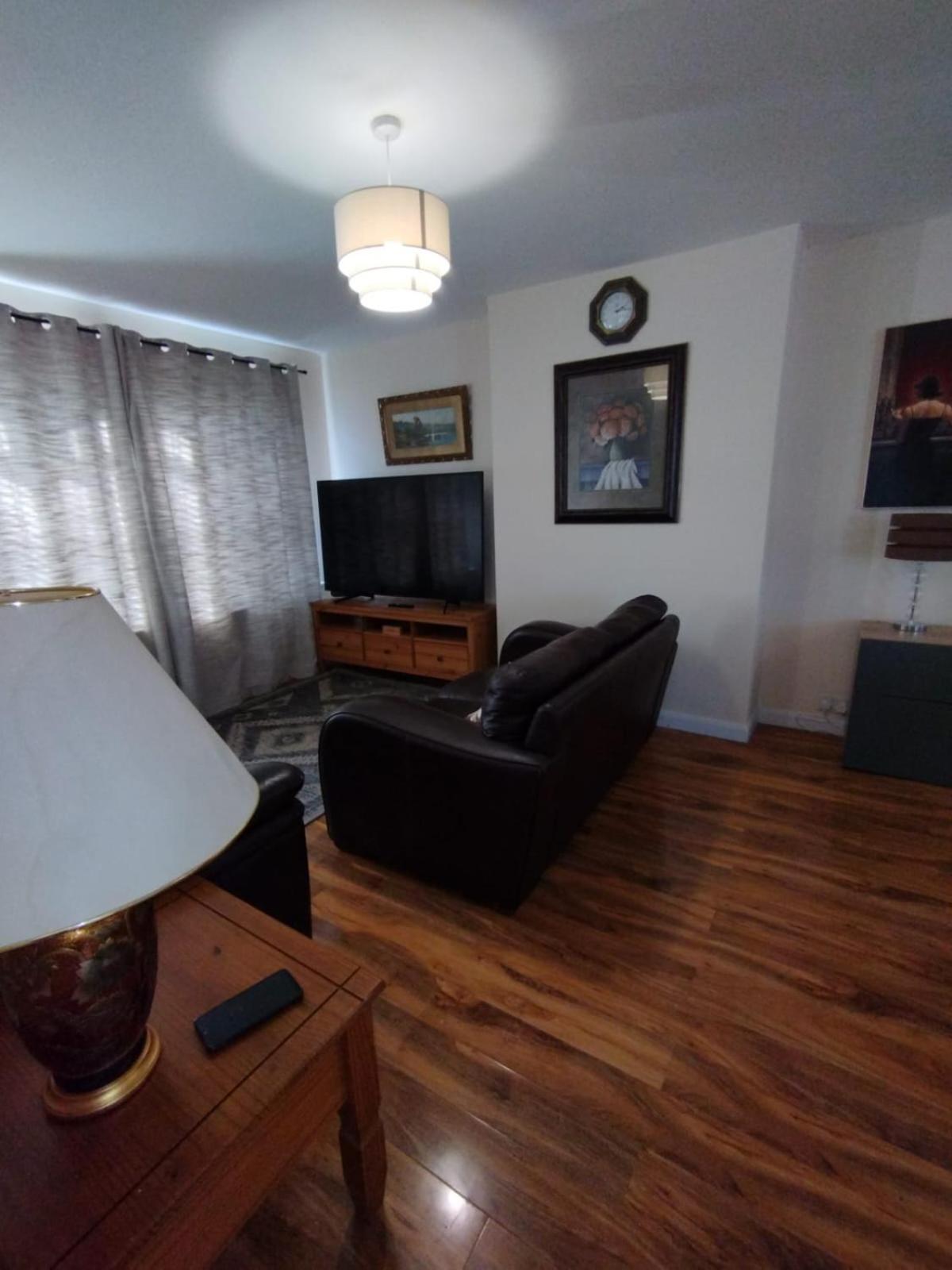 Edinburgh Villa 3 Bed Rooms House In Edinburgh - Private Parking Exteriör bild