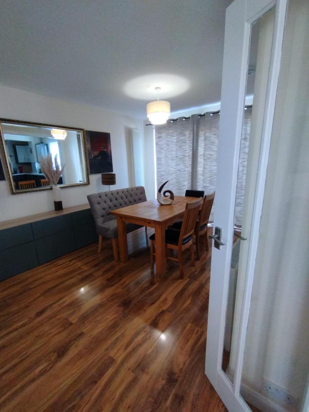 Edinburgh Villa 3 Bed Rooms House In Edinburgh - Private Parking Exteriör bild